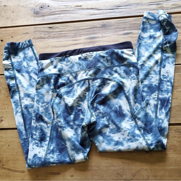 Lululemon speed tight III luxtreme size 4 - Picture 6 of 13